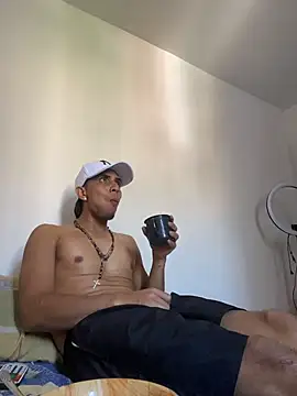 Monkey uchiha777 online show from November 10, 8:19 pm