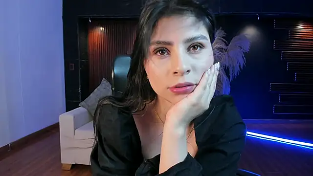Catalina Santhana online show from October 20, 8:31 pm