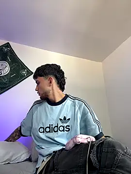 Snapshot of samevansx_ chatting on December 1, 6:35 pm samevansx online show from December 1, 6:35 pm