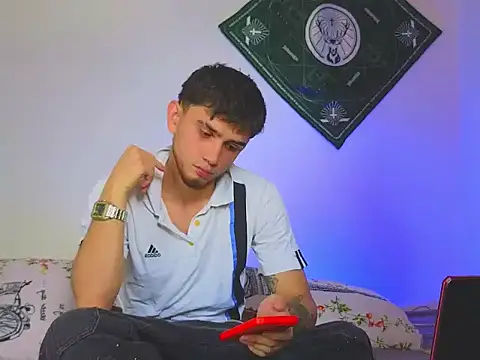 Snapshot of samevansx_ chatting on December 2, 6:36 pm samevansx online show from December 2, 6:36 pm