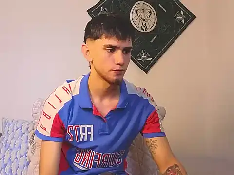 Snapshot of samevansx_ chatting on December 22, 6:05 pm samevansx online show from December 22, 6:05 pm