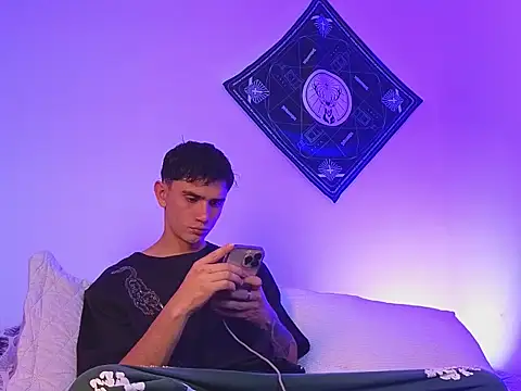 Snapshot of samevansx_ chatting on January 5, 9:40 pm samevansx online show from January 5, 9:40 pm