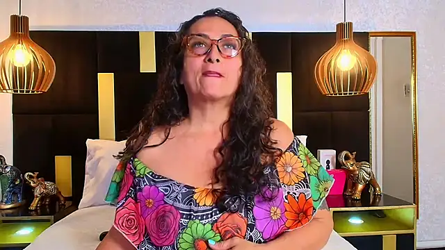 AlessandraLeroy online show from October 12, 2:27 pm