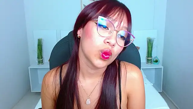 sharon rosse   online show from March 18, 3:31 pm