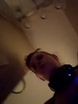 KITTYBOOBOOFUXX online show from April 18, 1:20 am