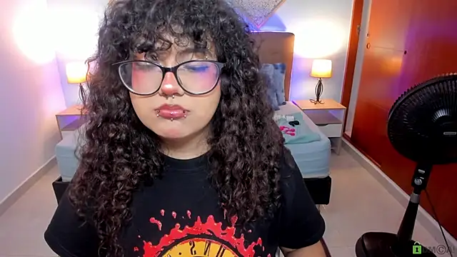 Snapshot of _Lilly_miller chatting on September 19, 8:20 pm Lilly miller online show from September 19, 8:20 pm