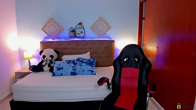 Snapshot of _Lilly_miller chatting on September 24, 8:23 pm Lilly miller online show from September 24, 8:23 pm