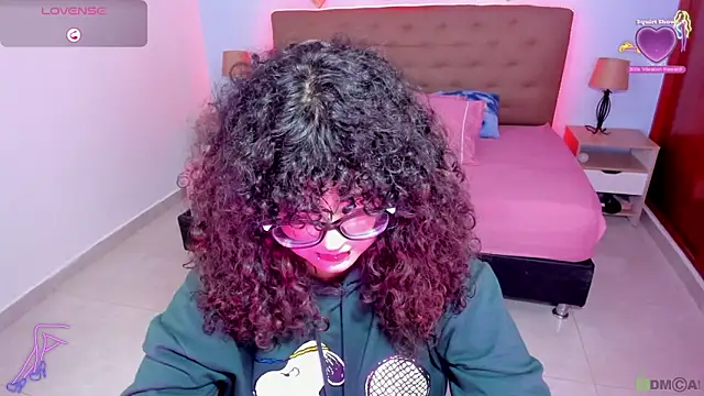 Snapshot of _Lilly_miller chatting on October 5, 8:51 pm Lilly miller online show from October 5, 8:51 pm