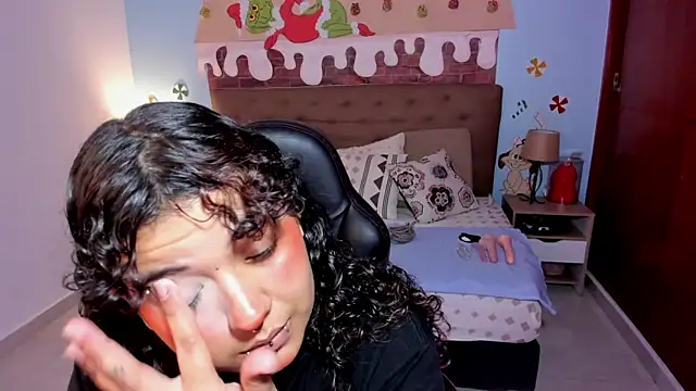 Snapshot of _Lilly_miller chatting on January 10, 9:05 pm Lilly miller online show from January 10, 9:05 pm