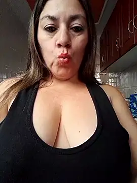 Snapshot of Luna-nevada chatting on September 24, 10:24 pm Luna-nevada online show from September 24, 10:24 pm
