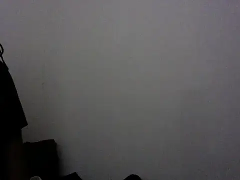 Snapshot of shaniko89isscam chatting on April 25, 4:15 pm shaniko89isscam online show from April 25, 4:15 pm