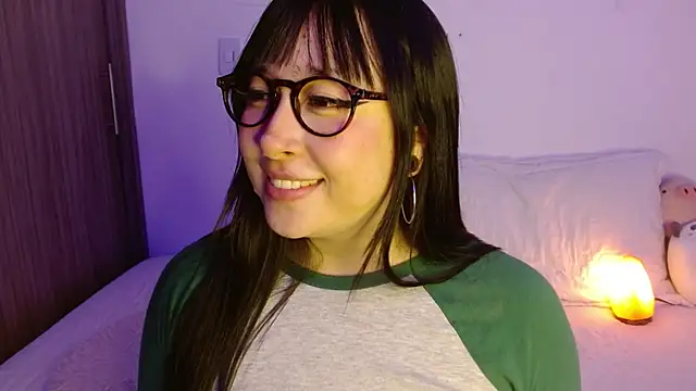 Oliviargf online show from November 10, 12:31 am