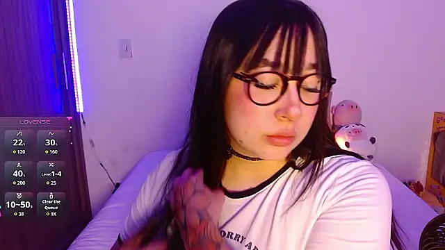 Oliviargf online show from January 17, 12:15 am