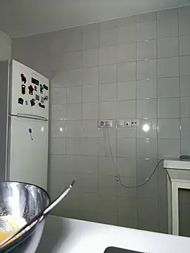 Snapshot of Hannah_Kiim chatting on July 25, 1:19 pm Hannah Kiim online show from July 25, 1:19 pm