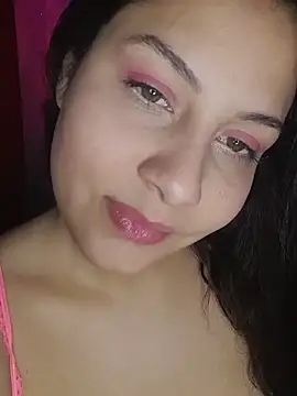 esmeralda jadees online show from March 18, 11:09 pm