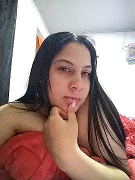 esmeralda jadees online show from November 29, 12:52 pm