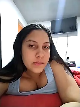 Snapshot of esmeralda_jadees chatting on April 19, 1:21 pm esmeralda jadees online show from April 19, 1:21 pm