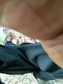 Snapshot of himvilohi08 chatting on June 12, 2:21 am himvilohi08 online show from June 12, 2:21 am
