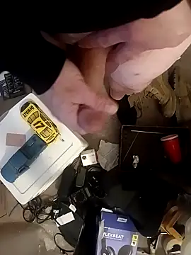 Snapshot of BlazeBennettXxxxxx chatting on March 7, 12:24 pm BlazeBennettXxxxxx online show from March 7, 12:24 pm