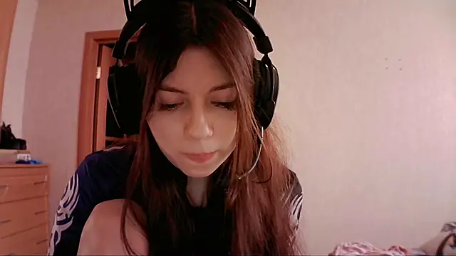 RendyDow online show from March 21, 7:11 am