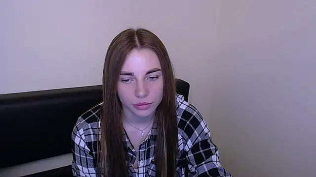 MiaDari  online show from March 7, 3:07 pm