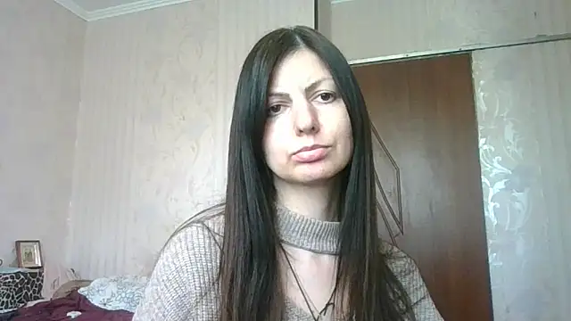 Snapshot of AliseWats chatting on March 10, 1:32 pm AliseWats online show from March 10, 1:32 pm