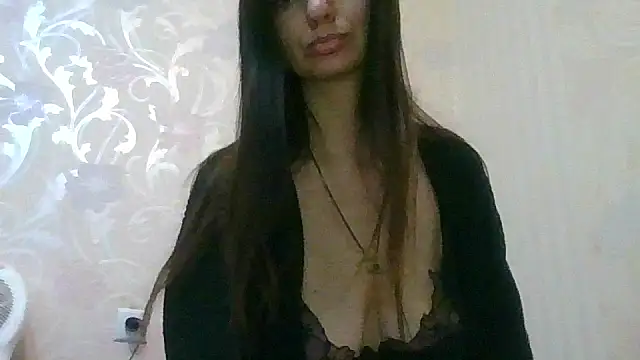 AliseWats online show from November 15, 7:32 pm