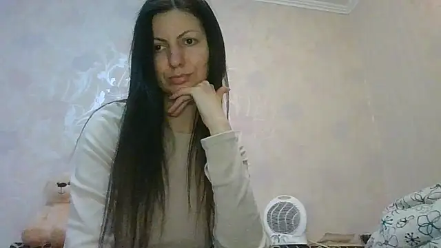 AliseWats online show from March 22, 9:18 pm