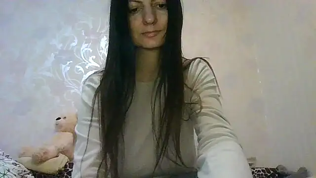 AliseWats online show from April 7, 10:09 pm