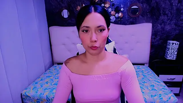 Snapshot of _LiilyWong chatting on September 21, 5:42 am LiilyWong online show from September 21, 5:42 am