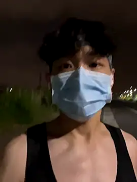 Snapshot of chipboo chatting on October 5, 4:05 pm chipboo online show from October 5, 4:05 pm