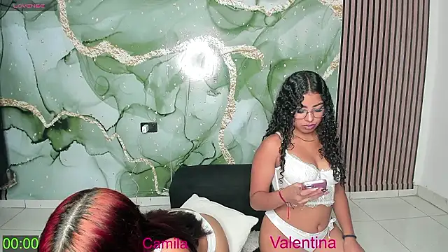 Snapshot of hot_dirty_paradise_66 chatting on January 31, 8:40 pm hot dirty paradise 66 online show from January 31, 8:40 pm