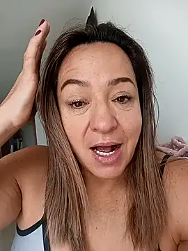 weet Evans    online show from October 17, 6:54 pm