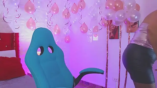 weet Evans    online show from November 16, 4:18 am