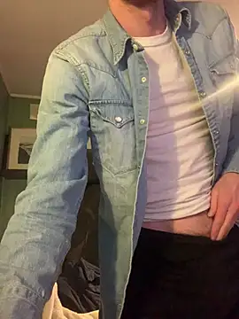 93tomten online show from March 7, 1:29 pm