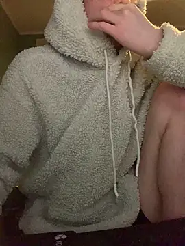 93tomten online show from March 8, 12:22 am