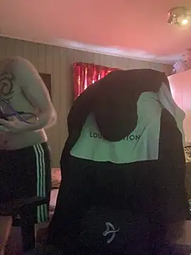 93tomten online show from March 17, 12:35 pm