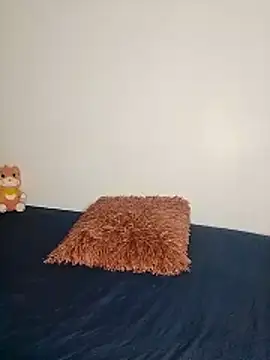 goldilockss15 online show from April 3, 5:49 am