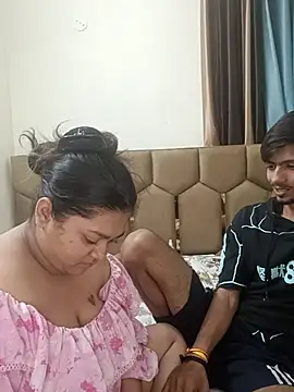 Strip-Couples online show from March 8, 11:18 pm