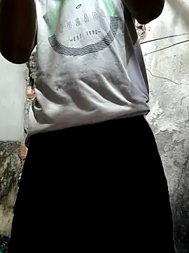 Snapshot of 2BigBlacxxx chatting on October 24, 10:28 pm 2BigBlacxxx online show from October 24, 10:28 pm