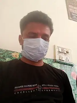 Snapshot of fun_Kro chatting on March 14, 6:10 am fun Kro online show from March 14, 6:10 am