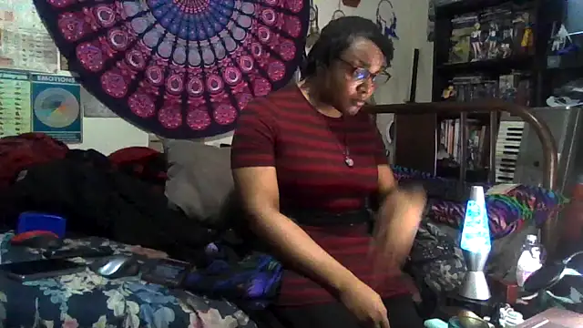 GardeniaFields online show from December 2, 4:51 am