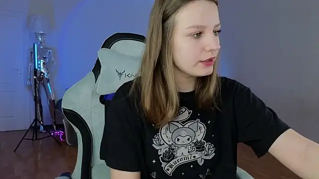 monicaerotic online show from March 22, 1:43 am