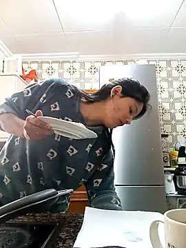 Seet Hanna online show from March 31, 11:10 am