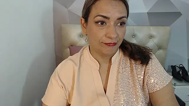 Milf-Prettyboobs online show from February 17, 1:13 am