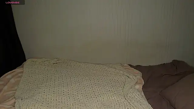 Molly Wheel online show from September 30, 8:47 pm