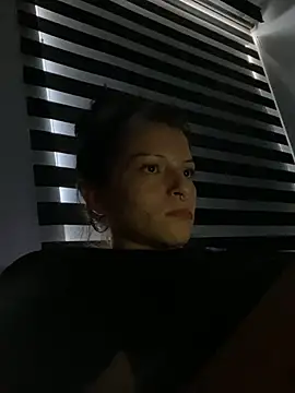 val zx online show from February 22, 9:02 pm