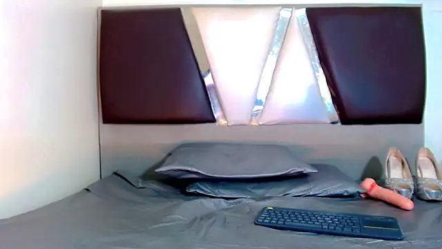 alexsandra kiss online show from November 6, 11:22 am