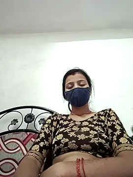 Snapshot of Daya_Chheda chatting on October 14, 9:59 pm Daya Chheda online show from October 14, 9:59 pm