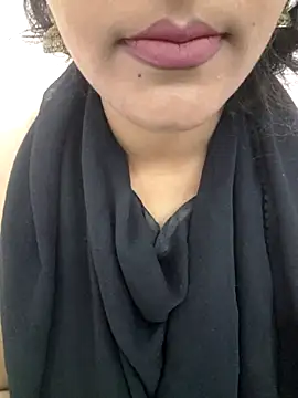 priya 00143 online show from November 14, 2:43 am